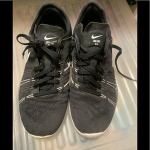 Nike shoes size 7.5
